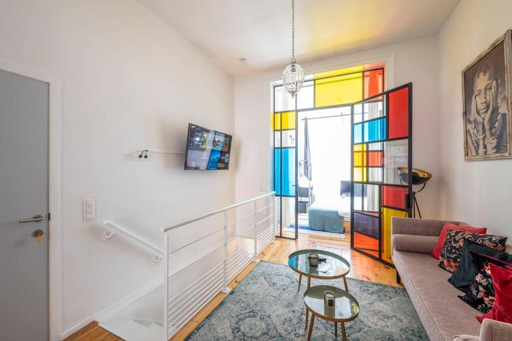 Superb 3 Bedroom & 3 Bathroom Duplex In Brussels City Centre Buitenkant foto