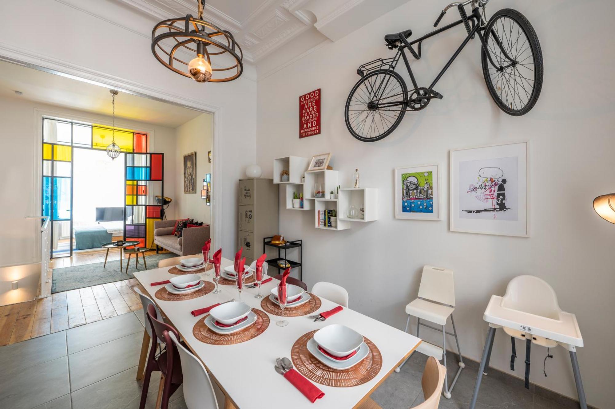Superb 3 Bedroom & 3 Bathroom Duplex In Brussels City Centre Buitenkant foto